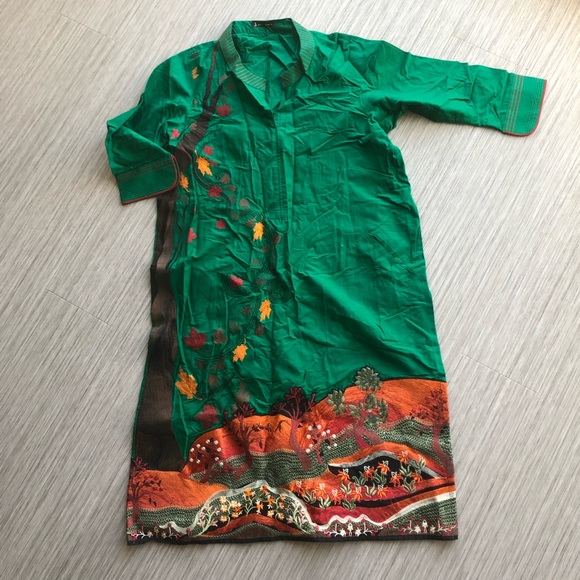 🆕 EMBROIDERED DESIGNER KURTA - Picture 1 of 7